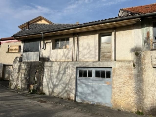 Wohnhaus mit 3 Wohnungen, Anbau