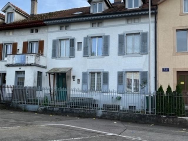 Wohnhaus mit 3 Wohnungen, Anbau