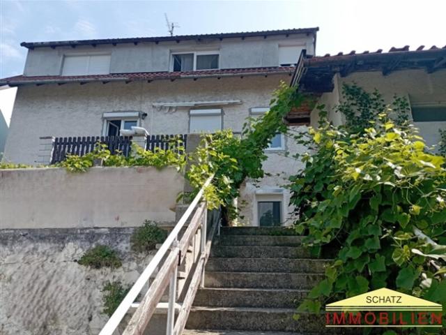 Wohnhaus mit 2 getrennten Wohneinheiten in guter Wohnlage