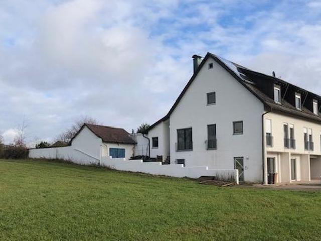 Wohnhaus mit Bauplatz für Doppelhaus, Mehrfamilienhaus oder Tinyhäuser am Ortsrand provisionsfrei