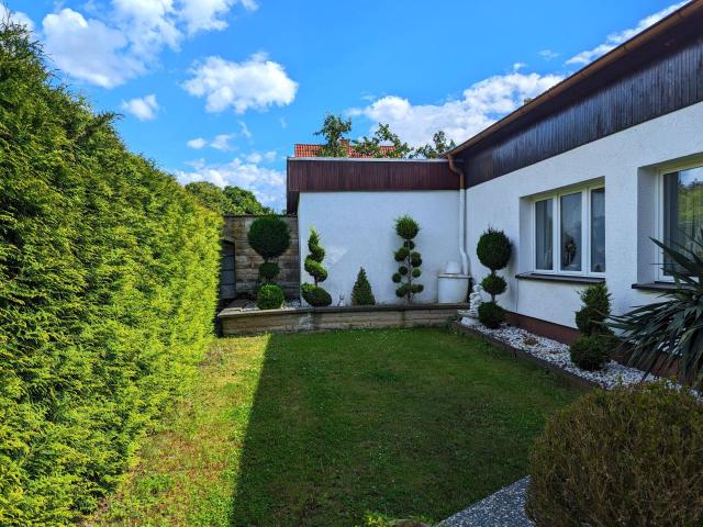 Wohnhaus mit Gewerbeobjekt auf dem Erfurter Ringelberg