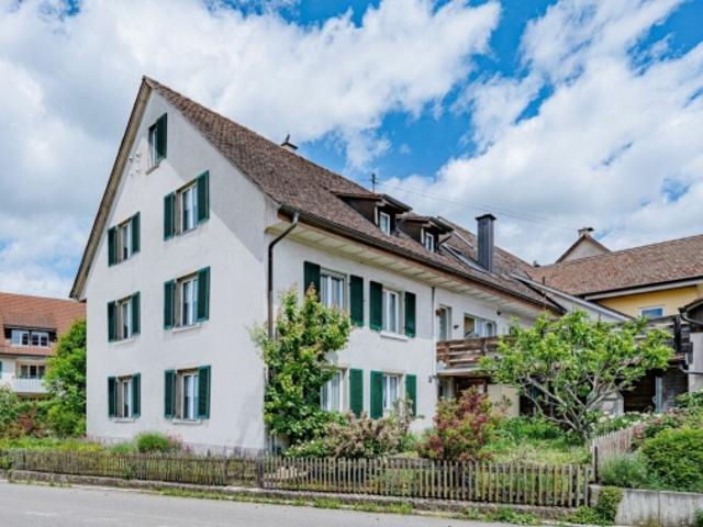 WOHNHAUS MIT GESCHICHTE UND ENTWICKLUNGSPOTENZIAL