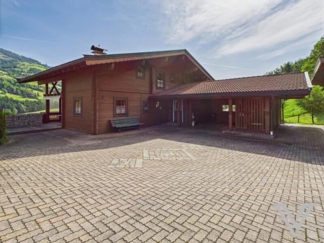 Wohnhaus mit großem Grundstück in absoluter Ruhelage von Taxenbach