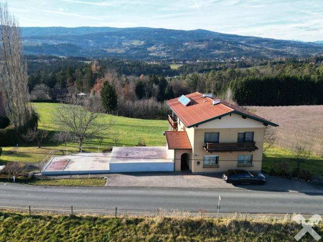 Verfügbar ab Anfang 2027 Wohnhaus mit Fernblick! Für ein oder zwei Familien geeignet!