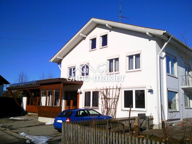 Wohnhaus mit Werkstatt und Photovoltaikanlage