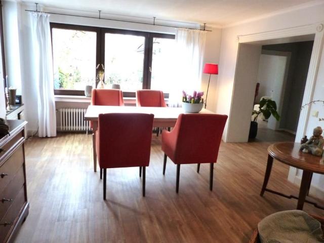 Wohnoase inmitten der Stadt stilvolle 4 1/2 Zimmer BB Garten