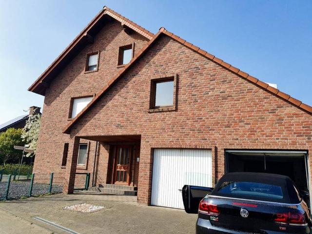 Voll verklinkertes Zwei Dreifamilienhaus in ruhiger Bestlage vielseitig nutzbar!