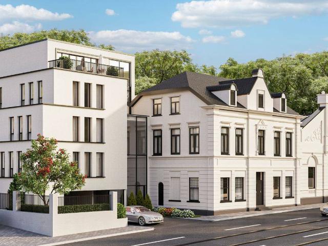 Wohntraum in historischer Pracht: Ihre neue Wohnung in der denkmalgeschützten Löwenburg