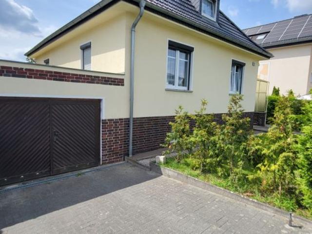 Wohnen mit Weitblick – charmantes Haus mit Garten und Zweitbebauungspotential