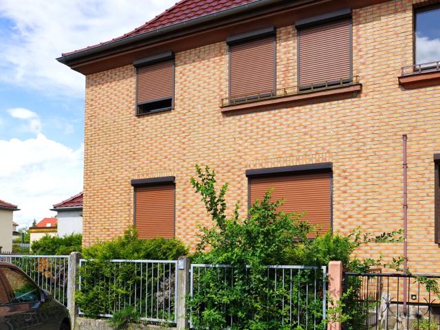 WOHNTRAUM REALISIEREN? ATTRAKTIVE DHH INKL. GARAGE U. WUNDERSCHÖNEM GRUNDSTÜCK IN LPZ. WAHREN