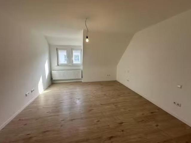 Wohnung mieten Heilbronn Frisch saniert: Charmante 4 Zimmer.