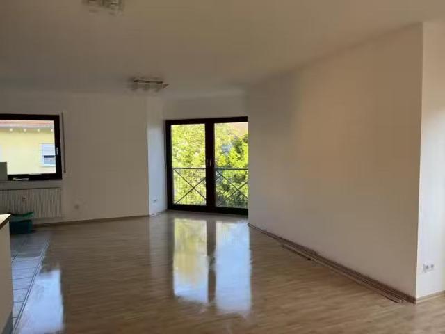 Wohnung mieten Linter Lichtdurchflutete 3 Zimmerwohnung