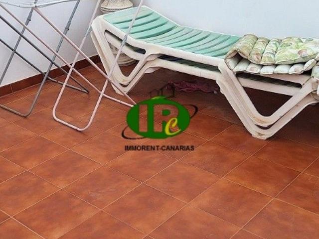 Wohnung mit 1 Schlafzimmer und Balkon im 3. Stock in El Tablero zu vermieten