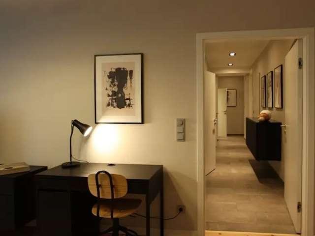 Wohnung mit 1 Schlafzimmer zur Miete in Halensee, Berlin