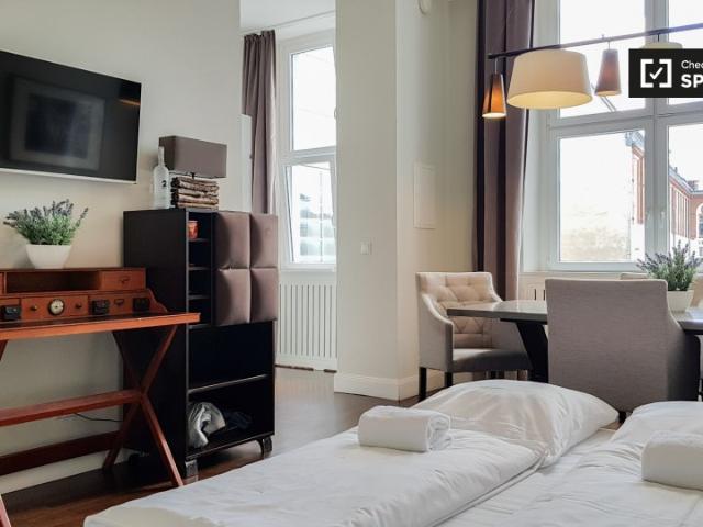 Wohnung mit 1 Zimmer zur Miete in Schöneberg, Berlin