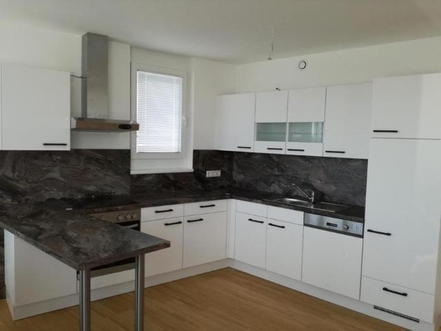 Wohnung mit 3 Schlafzimmer Schwechat 2320 DLS98453427