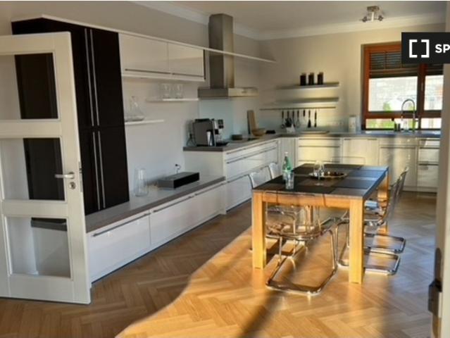Wohnung mit 3 Schlafzimmern zu vermieten in Berlin