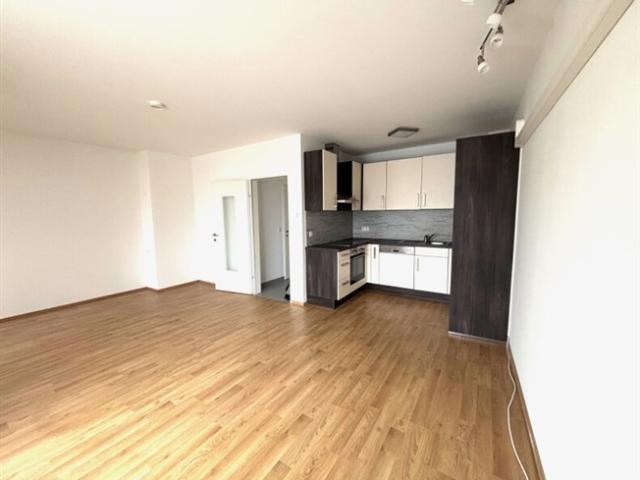 WOHNUNG MIT BALKON EIN ORT ZUM ENTSPANNEN