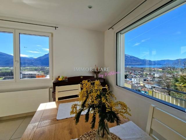 Wohnung mit fantastischem Weitblick und Garten / App. Con vista e giar | dreamo. Ch