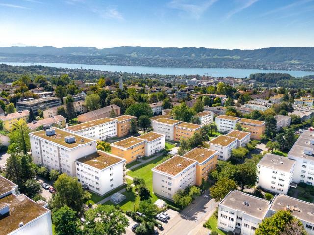 Wohnung mit grossem Balkon in Witikon Befristet bis 30.09.2028