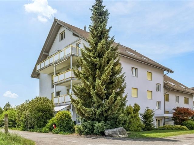 Erstvermietung nach Totalsanierung Wohnung mit herrlicher Aussicht