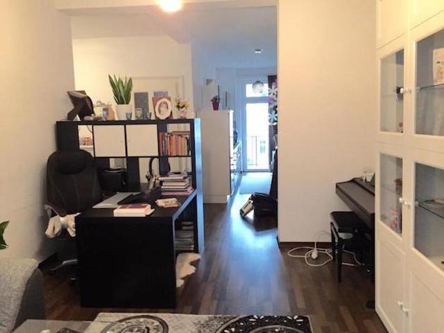 Wohnung mit kleinem Balkon