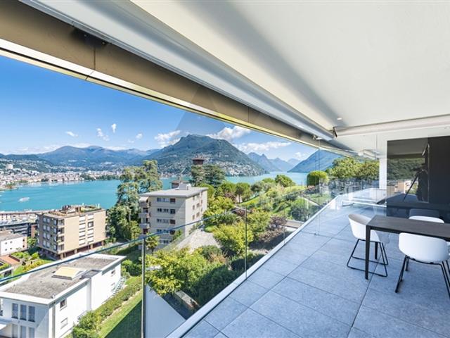 WOHNUNG MIT SEEBLICK IN EINER MODERNEN WOHNANLAGE