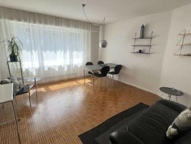 Wohnung mitten in Zürich!