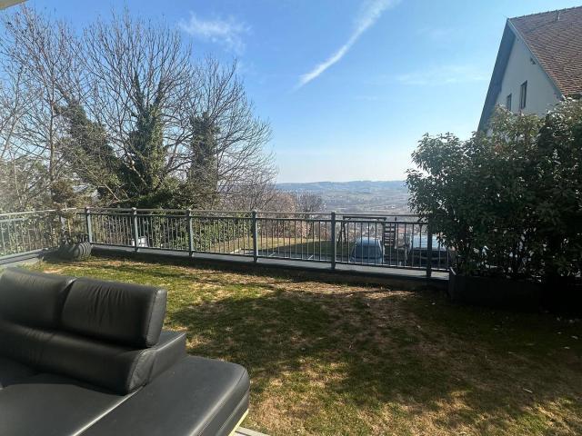 Wohnung am Ring mit Garten und Terrasse