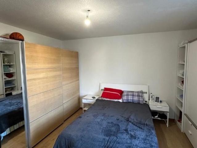 Wohnung ein Zimmer