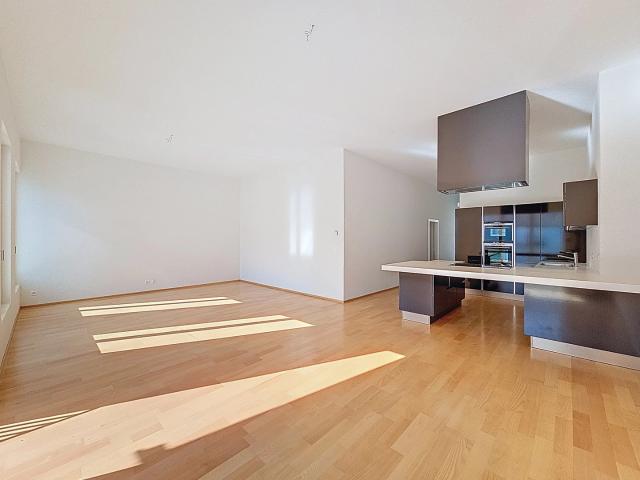 Wohnung im Loft Stil in der Nähe des Zentrums von Lausanne