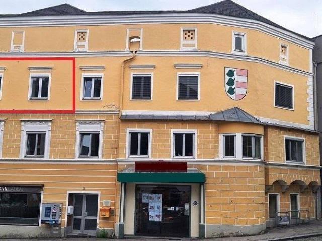 Wohnung zu verkaufen wohnen im Zentrum !