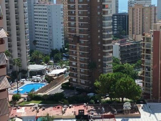 APARTAMENTO EN VENTA EN EL CENTRO DE BENIDORM