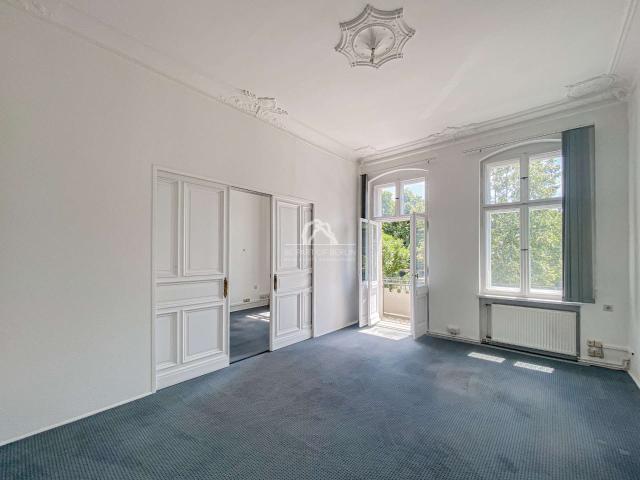 Wohnung zum Kaufen in Berlin 1.390.000,00 EUR 272.33 m²