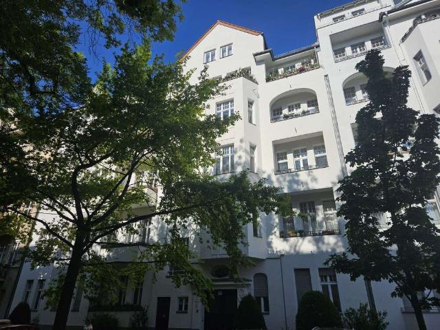 Wohnung zum Kaufen in Berlin 1.980.000,00 EUR 211 m²