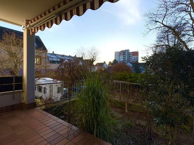Wohnung zum Kaufen in Frankfurt 349.000,00 EUR 90 m²