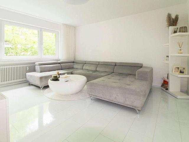Wohnung zum Kaufen in Köln 299.000,00 EUR 87.32 m²
