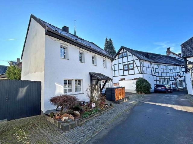 Wohnung zum Kaufen in Hennef 319.000,00 EUR 100 m²