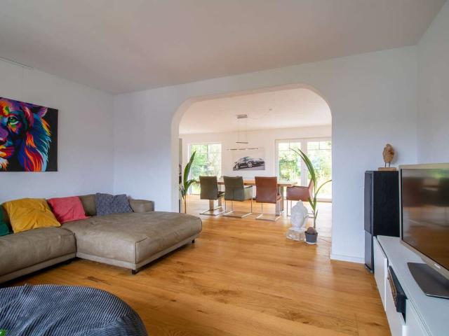Wohnung zum Kaufen in Lennestadt Grevenbrück 380.000,00 EUR 134.32 m²