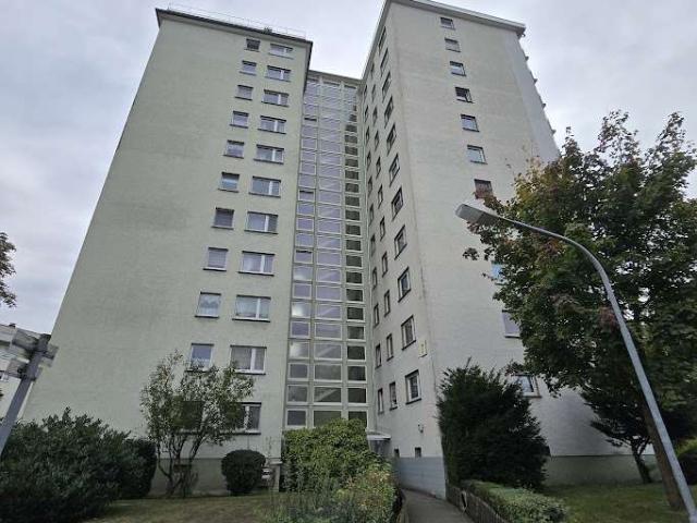 Wohnung zum Kaufen in Neu Isenburg 299.000,00 EUR 93 m²