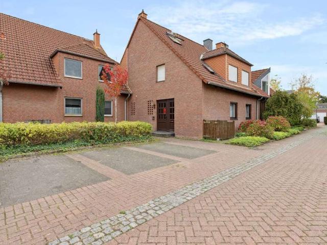 Wohnung zum Kaufen in Neuss Uedesheim 290.000,00 EUR 123 m²