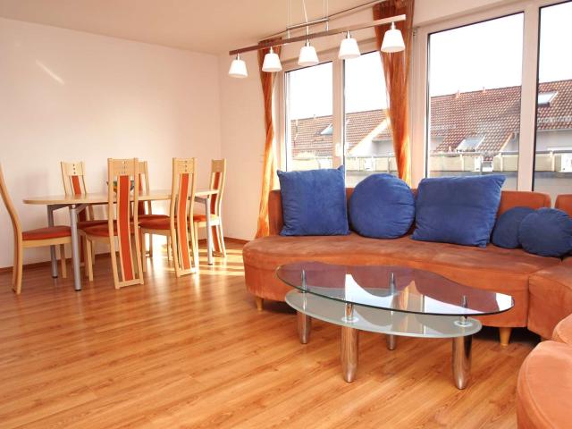 Wohnung zum Kaufen in Nürtingen 349.000,00 EUR 97 m²