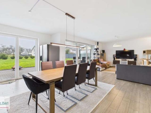 Wohnung zum Kaufen in Perl Büschdorf 369.800,00 EUR 103 m²