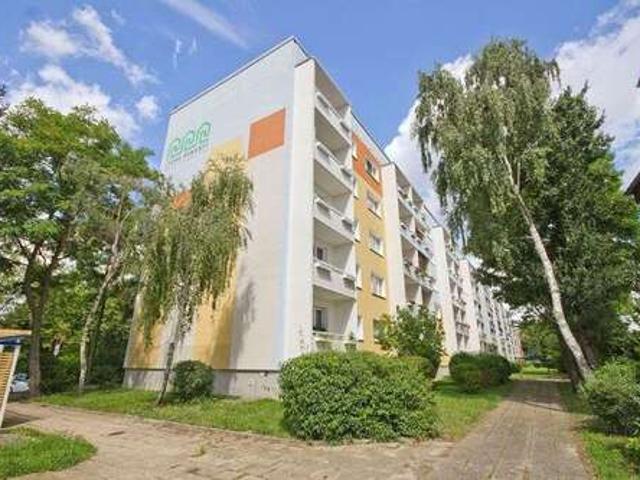 Wohnung zum Mieten in Halle Saale 359,00 € 59.73 m²
