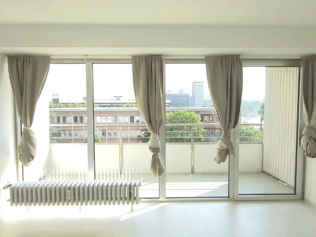 Wohnung zur Miete in Ludwigshafen am Rhein, Charmante 1 Zimmer Wohnung mit Balkon in zentraler Lage Ludwigshafens