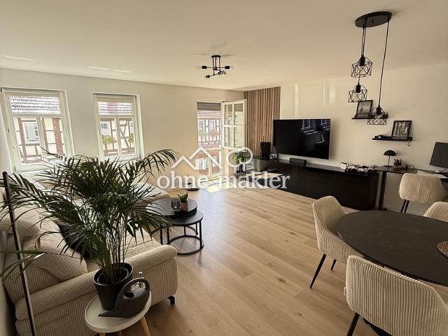 Kapitalanlage 2,5 Zimmer 55 qm kernsaniert Provisionsfrei