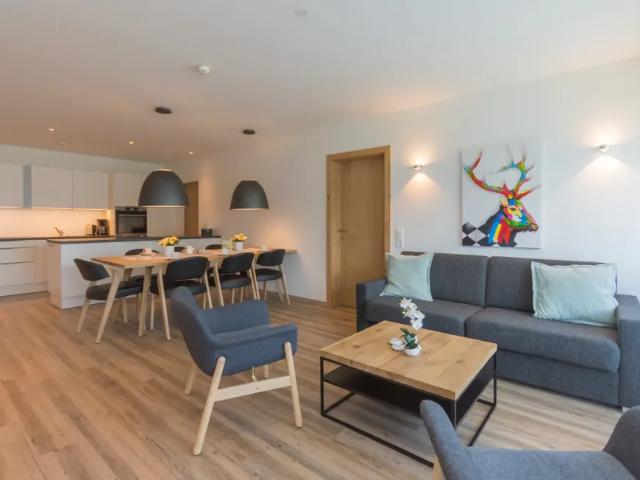 Wohnung 2 Schlafzimmer Zu Verkaufen Zell Am See Salzburg 650000 ES104327017