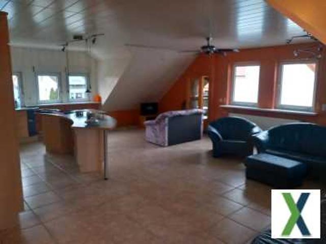 Wohnung 3 Zimmer, teilmöbliert, mit Einbauküche