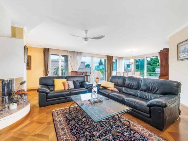 Wohnung 4.5 Zimmer