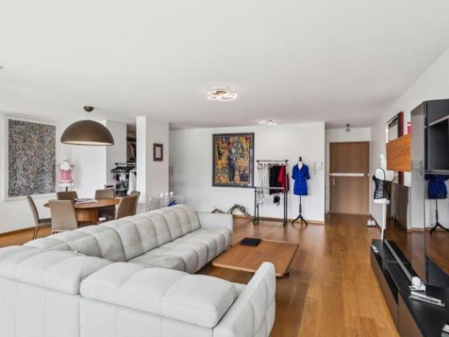 Wohnung 4.5 Zimmer